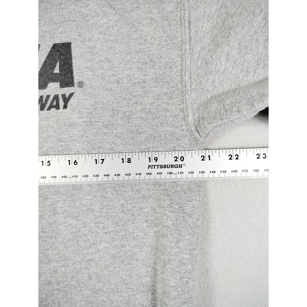 Daytona International Speedway Sweatshirt Mens Medium Gray NASCAR Racing Gildan - Picture 8 of 9
